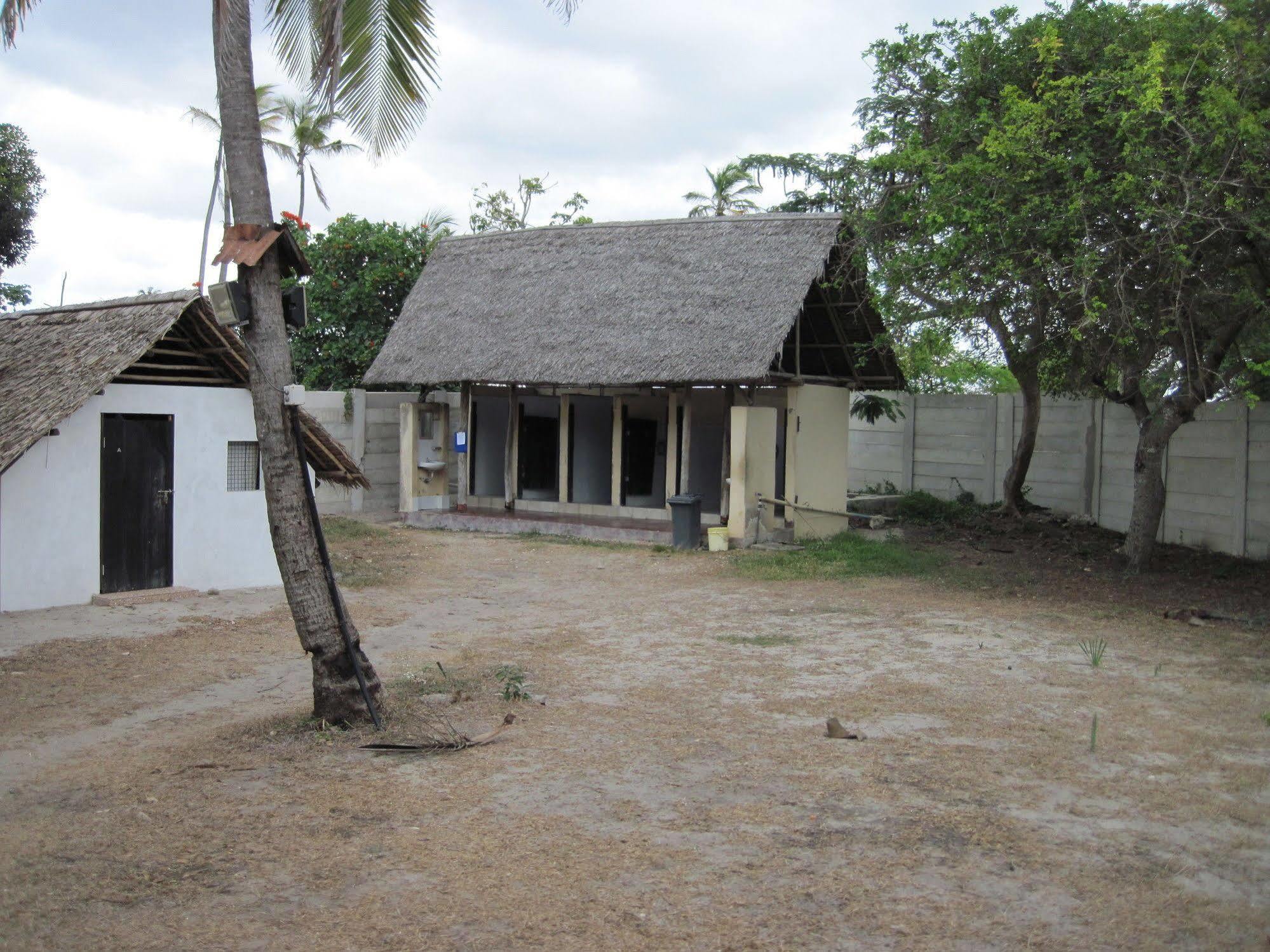 Kipepeo Beach And Village Dar es Salaam Exterior photo